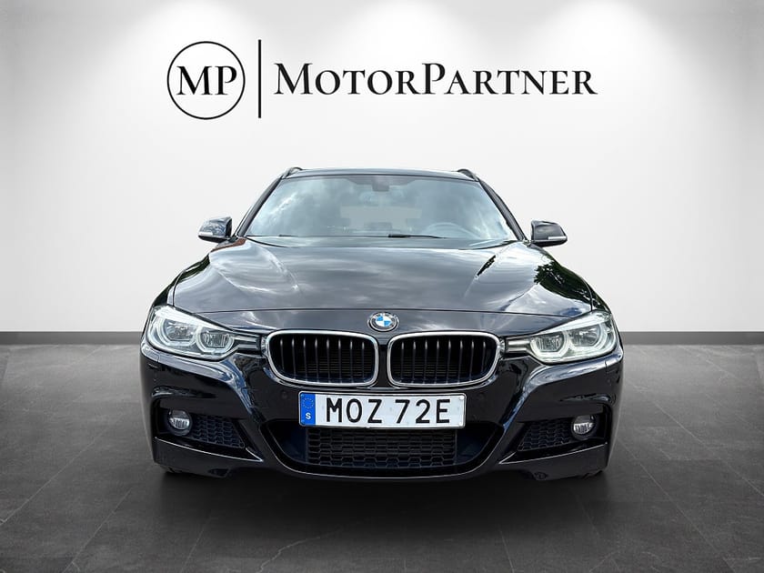 Bild 3 av BMW 320d xDrive Touring M Sport Skinn Navi Dragkrok Euro 6