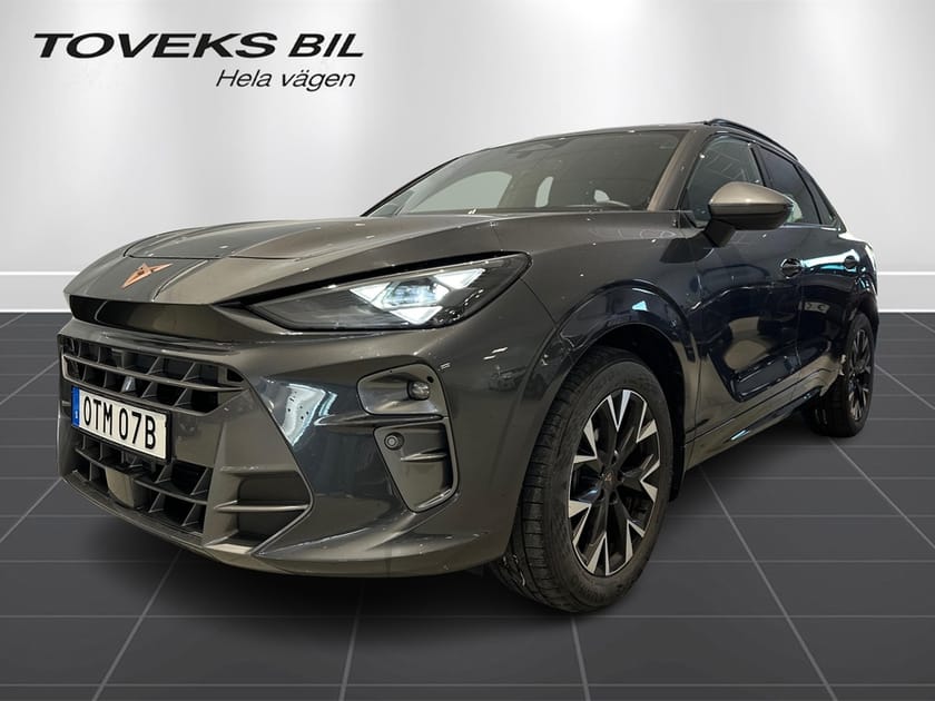 Bild 1 av CUPRA Terramar eTSI 150HK Drag|Värmare|Keyless|Kamera