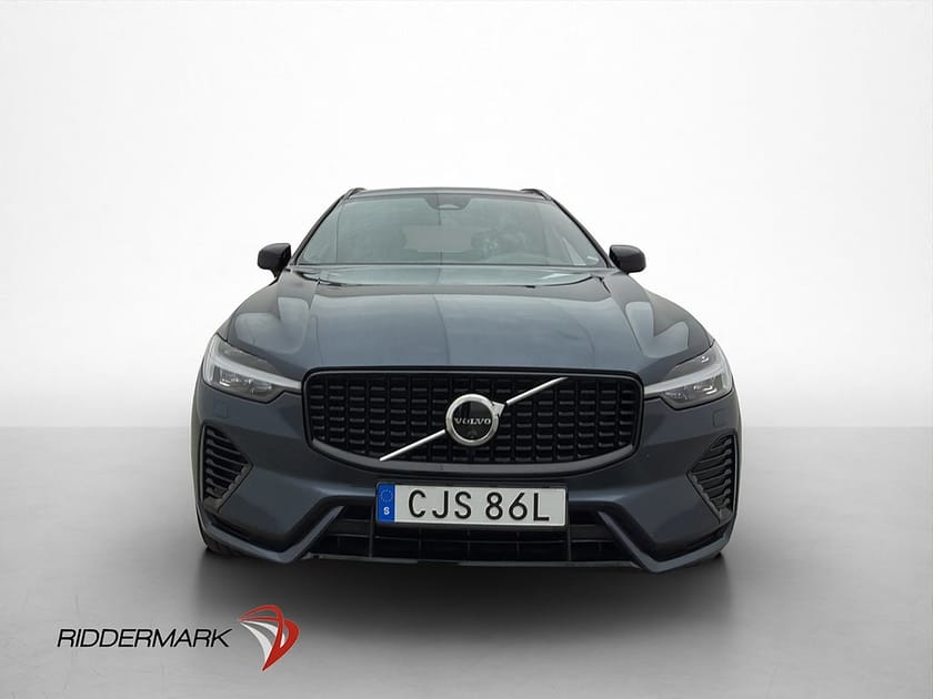 Bild 2 av Volvo XC60 T6 AWD 350hk Plus Dark Panorama 360° Pilot Assist