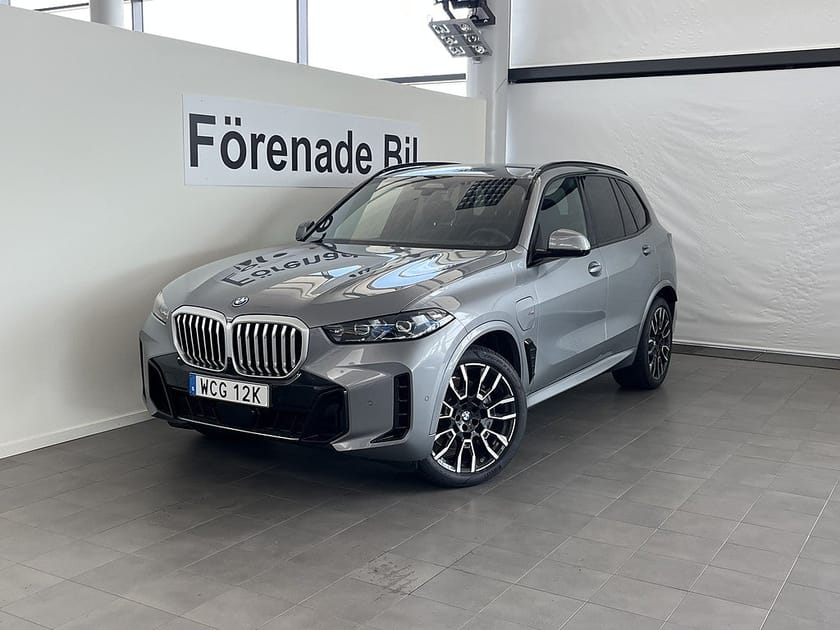 Bild 1 av BMW X5 xDrive50e 2,95%ränta M Sport Drag H/K Comfort Access