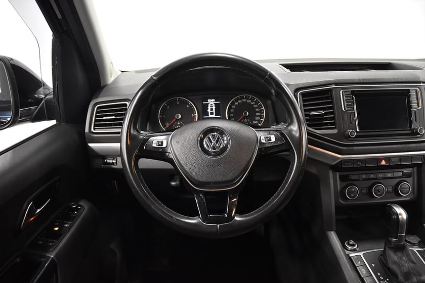 Bild 2 av Volkswagen Amarok 2.9t 3.0 V6 TDI 4M Highline Drag D-Värm Skinn Flakställ 225hk