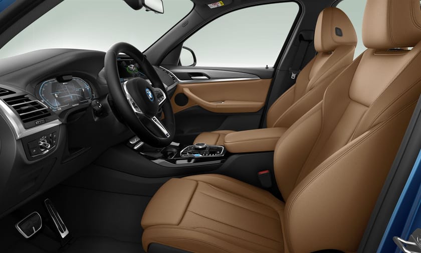 Bild 2 av BMW iX3 Charged M Sport Kamera Fartpilot Pro Rattv Rm