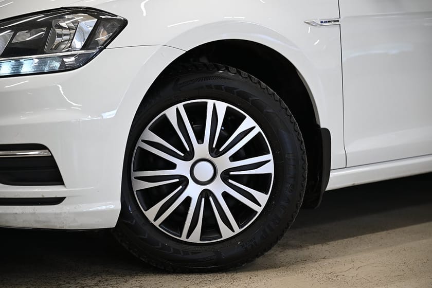 Bild 3 av Volkswagen Golf 1.5 DSG TGI 130HK M/K-Värmare|GPS|PDC|AppleCarplay