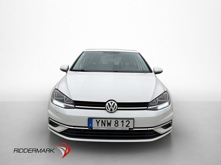Bild 2 av Volkswagen Golf 1.0 TSI 110hk M&K-Värm Drag CarPlay Adaptiv