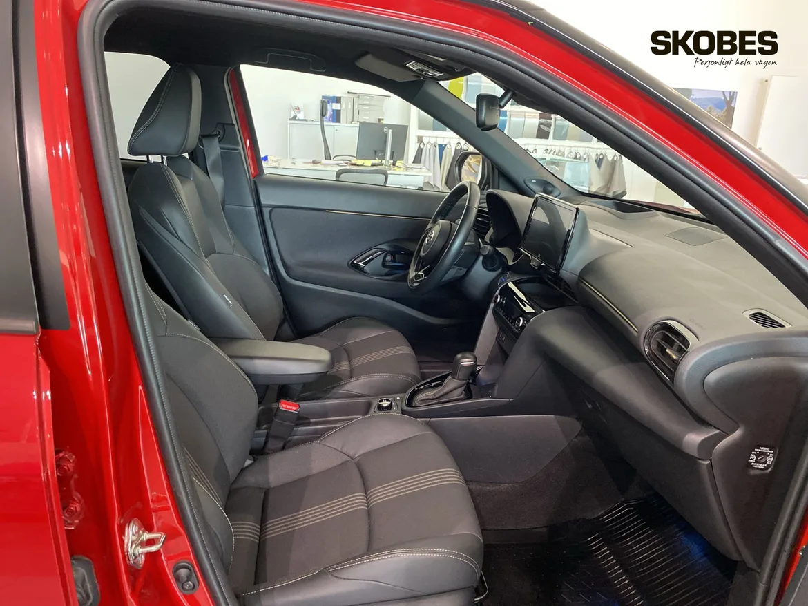 Toyota Yaris Cross Hybrid AWD-i