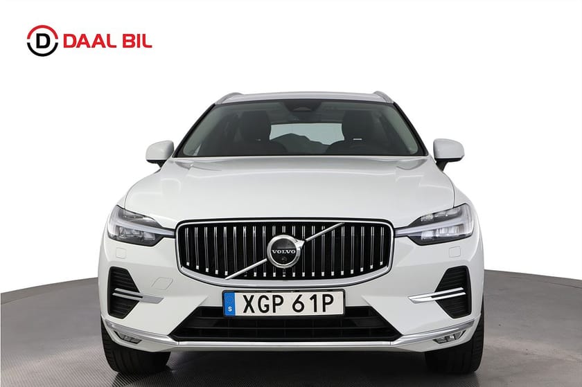 Bild 2 av Volvo XC60 B5 AWD 249HK INSCRIPTION PANO DRAG 360° NAVI ORREFORS®