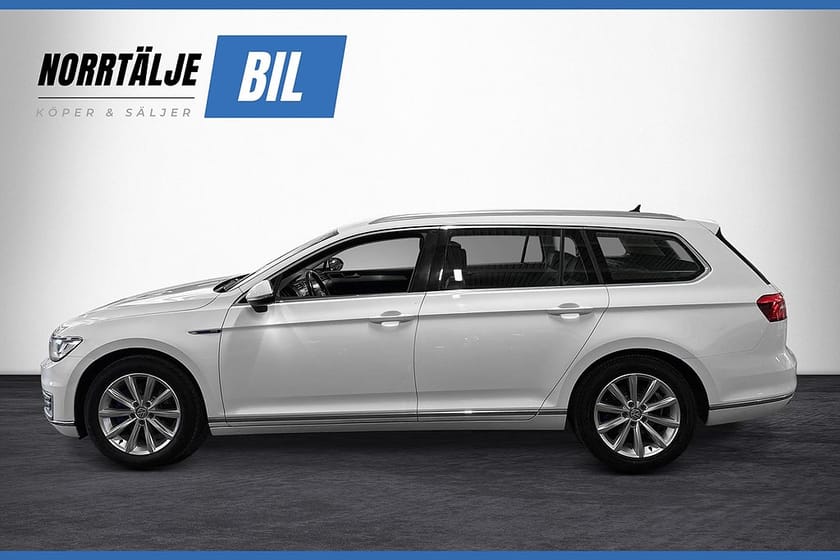 Bild 5 av Volkswagen Passat Variant GTE 1.4 218 HK TSI DRAG CARPLAY 360KR/ÅR