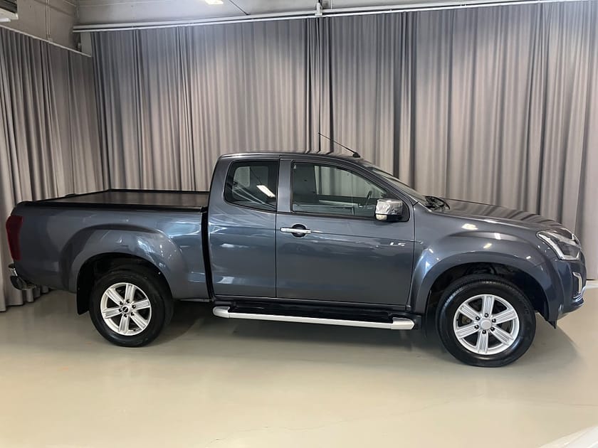 Bild 4 av Isuzu D-Max Space Cab 1.9 4WD Automat