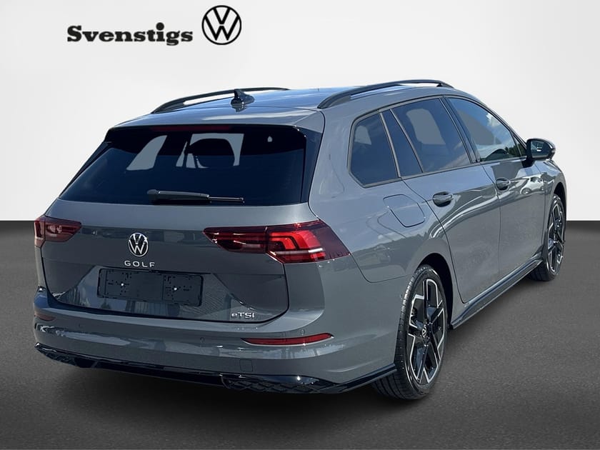 Bild 5 av Volkswagen Golf Sportscombi R-Line 1,5 eTSI 150hk DSG7 R-line Drag Värmare