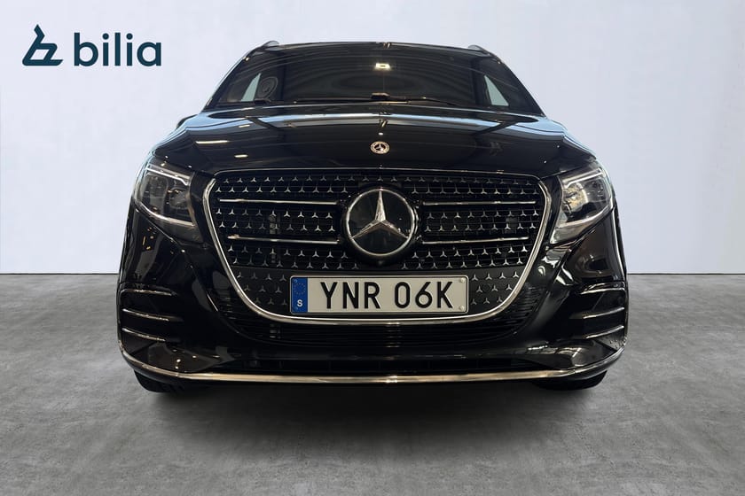Bild 2 av Mercedes-Benz V 300d 4MATIC 3.2t / 7-Sits / AMG /Avantgarde /Drag /Extralång