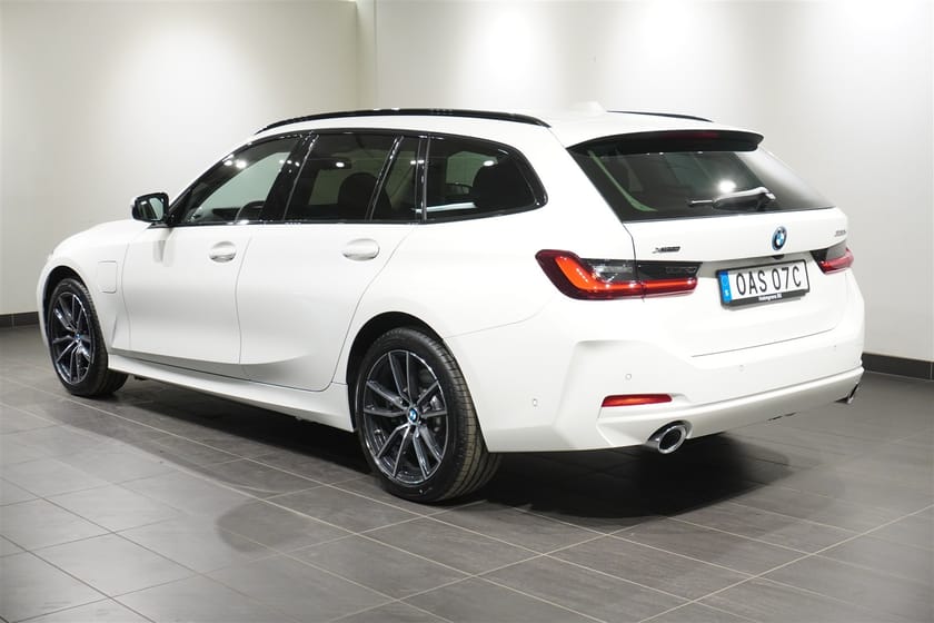Bild 4 av BMW 330e xDrive Touring