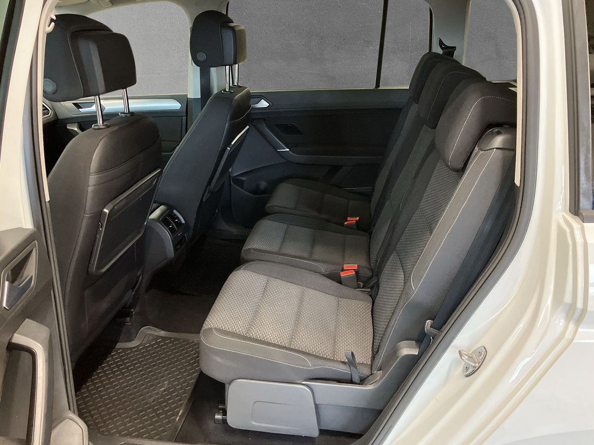 Volkswagen Touran 2018 - miniatyr 6