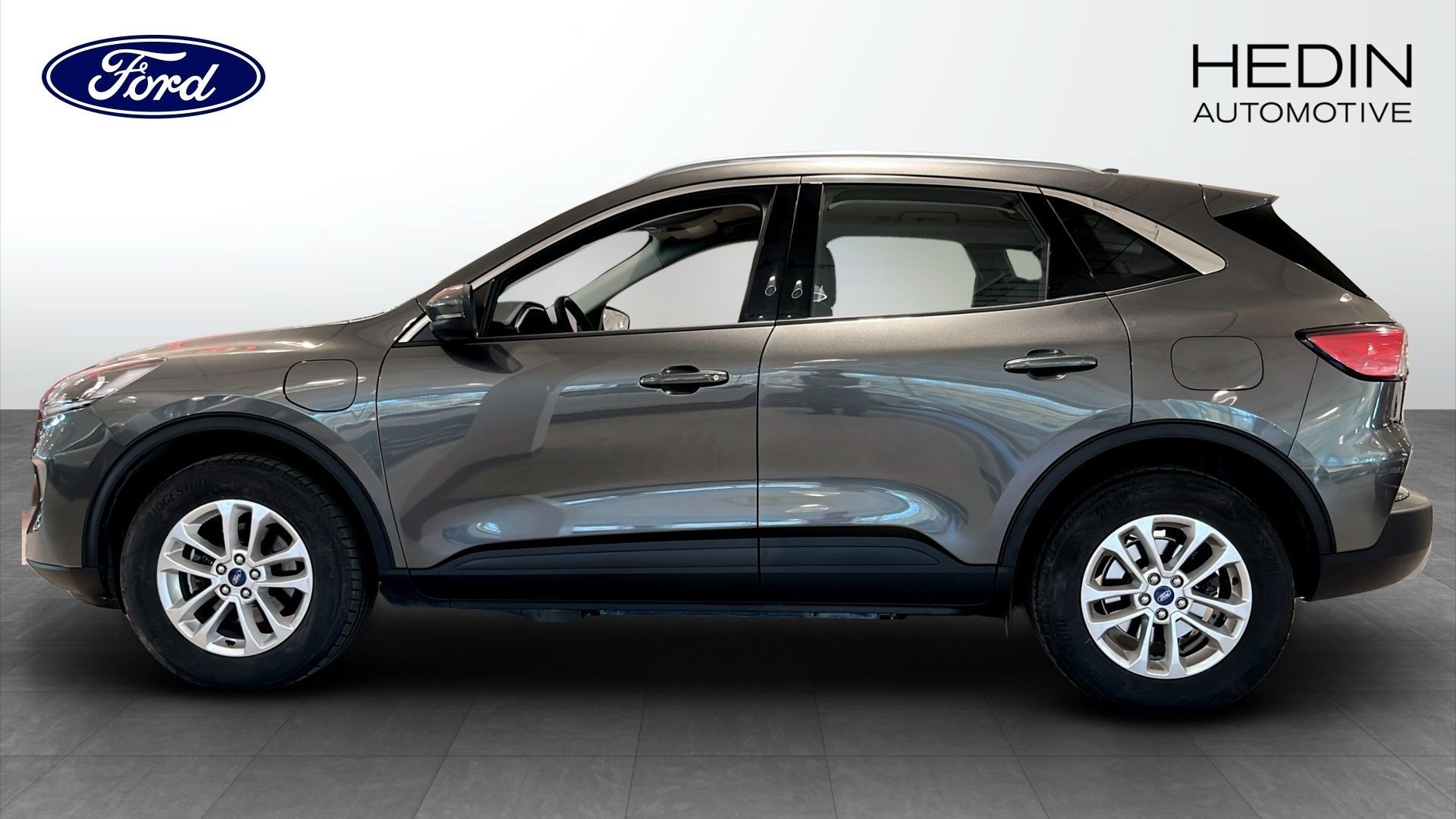 Ford Kuga Plug-In Hybrid 2022, bild 6/22