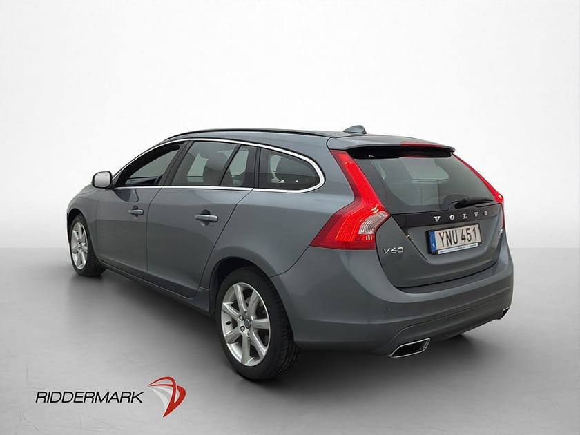 Bild 5 av Volvo V60 D4 Momentum VOC Värmare Sensorer Navi Halvskinn