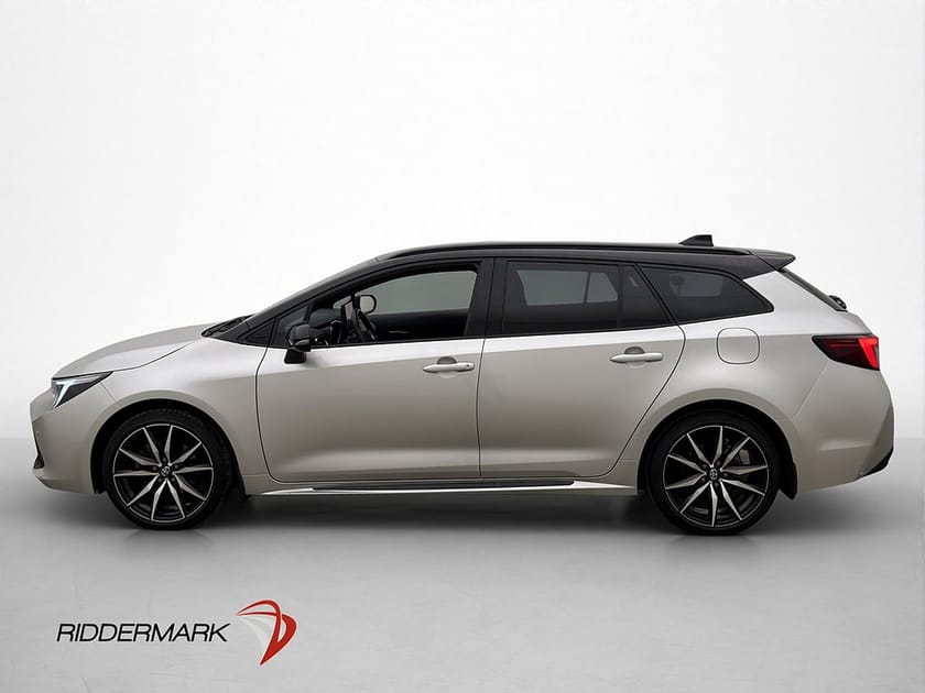 Bild 5 av Toyota Corolla Touring Sports Hybrid 196hk GR Sport Cockpit Kamera Navi
