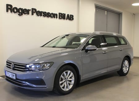 Volkswagen Passat Sportscombi 1.5 TSI 150 HK DSG |Drag|Värmare|Nav|Kamera|