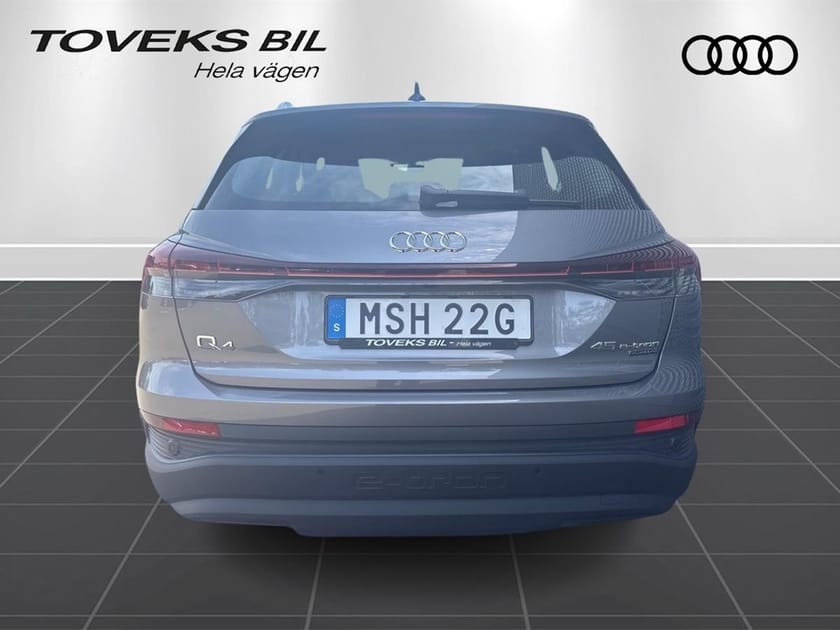Bild 3 av Audi Q4 45 e-tron quattro *Navi, Kamera, Sportstolar, Drag*