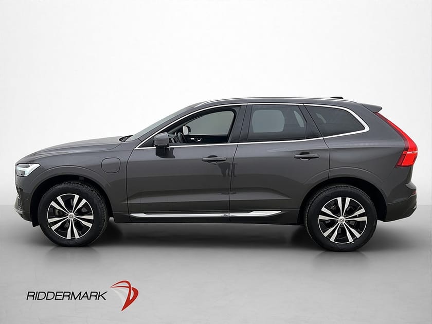 Bild 1 av Volvo XC60 Recharge T6 AWD VOC P-Värmare Pano 360° Drag Navi