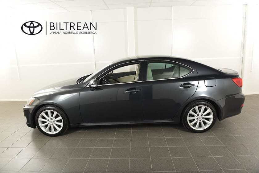 Bild 2 av Lexus IS 250 2.5 V6 Luxury Skinn PDC Ventilerade säten