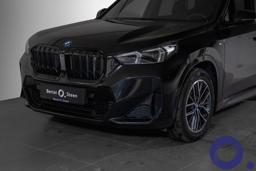 Bilde 2 av BMW iX1 xDrive30
