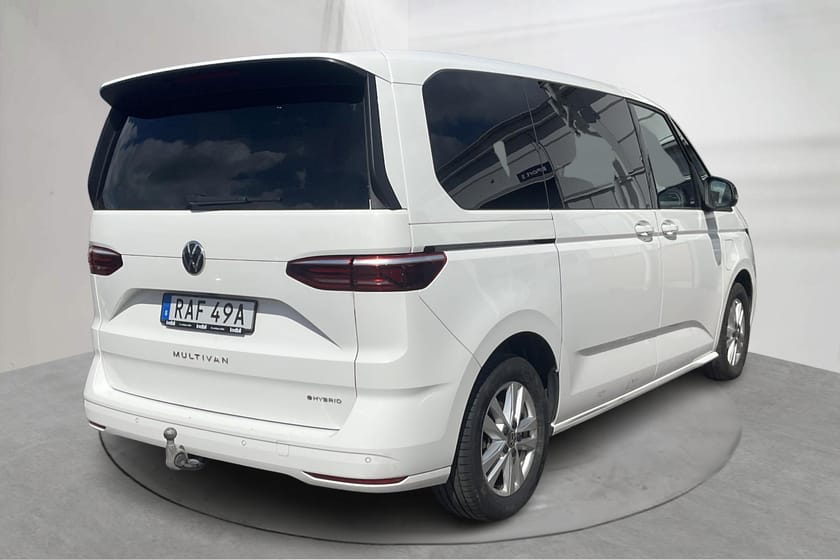Bild 3 av Volkswagen Multivan eHybrid T7 1.4 (218hk)