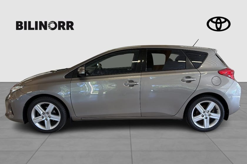 Bild 5 av Toyota Auris 1.6 5-D MAN EDITION 50