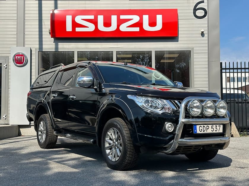 Bild 2 av Mitsubishi L200 Dubbelhytt 2.4 4WD | Värmare| Kåpa| Garanti