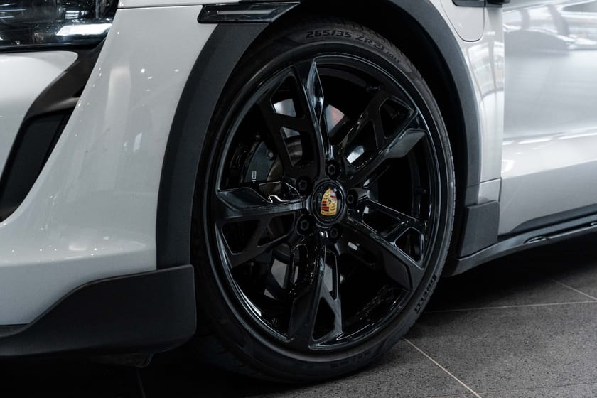 Bilde 3 av Porsche Taycan Turbo Cross Turismo 4S