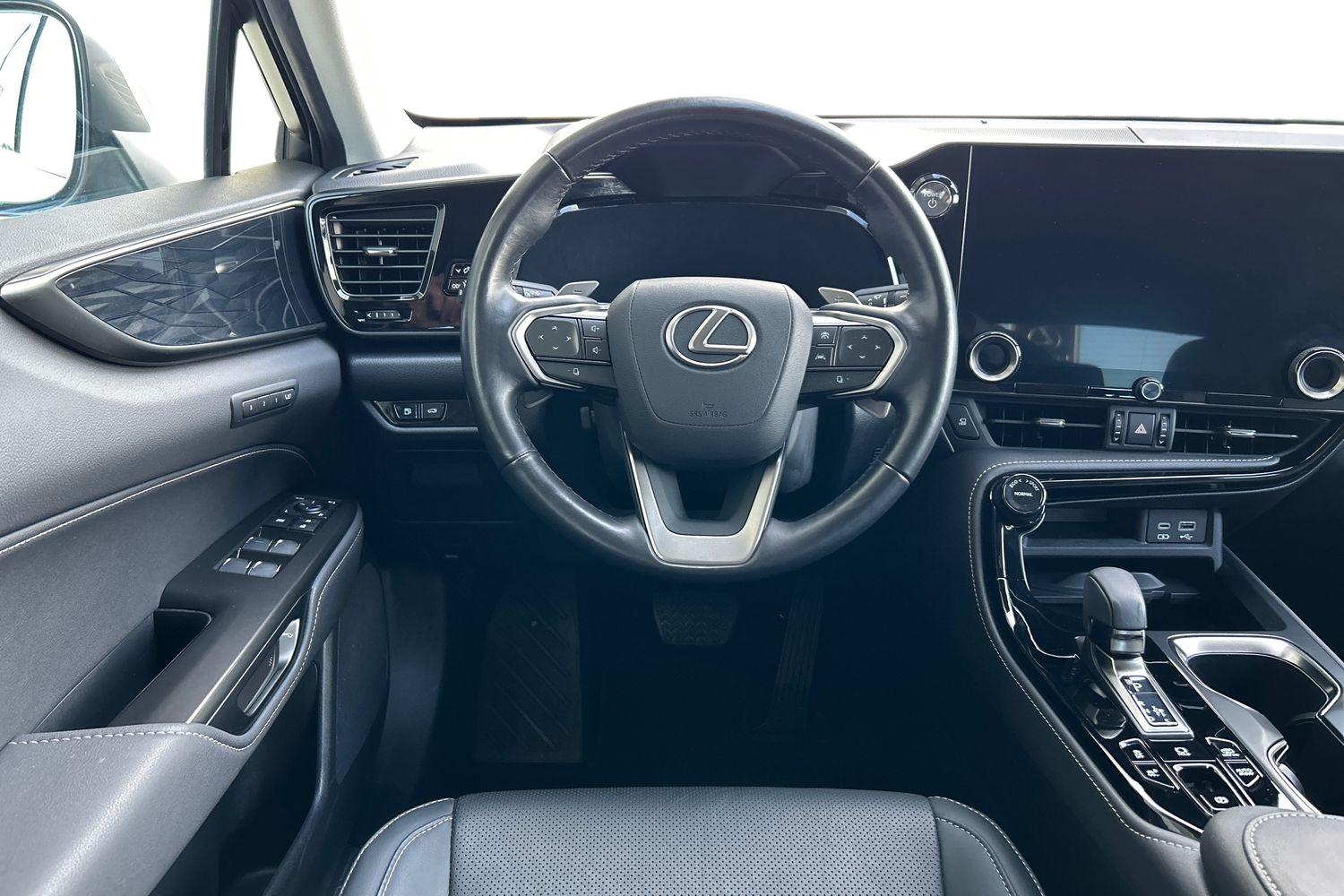 Lexus NX 450h+ E-CVT, 309hp, 2023