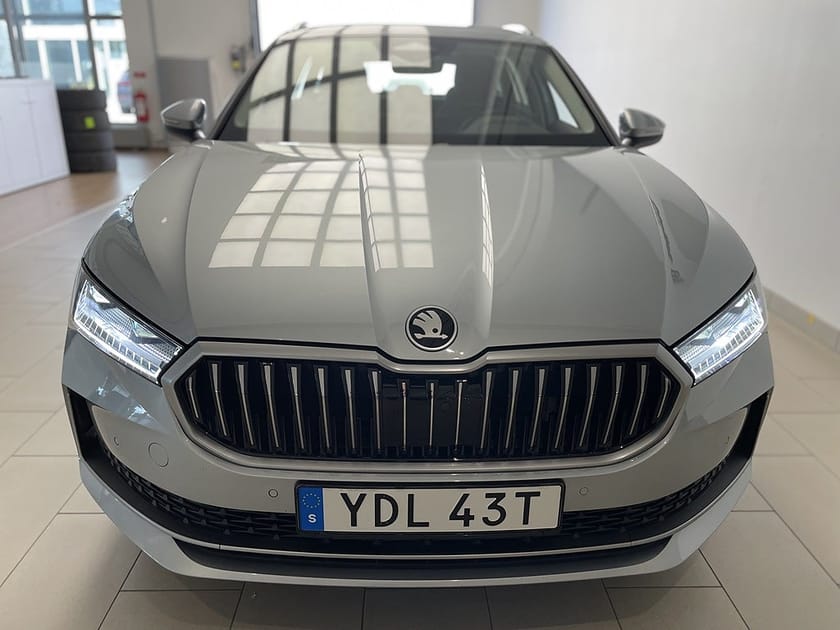 Bild 3 av Škoda Superb iV Kombi