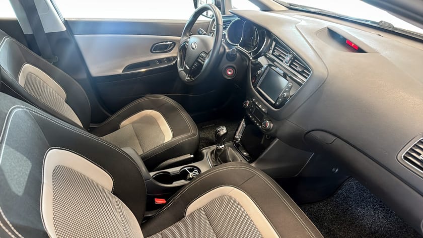 Bild 3 av Kia cee'd_sw 1,6 GDI SPECIAL EDITION 17" DRAG