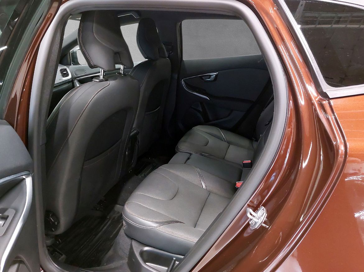 Volvo V40 2017 - miniatyr 6