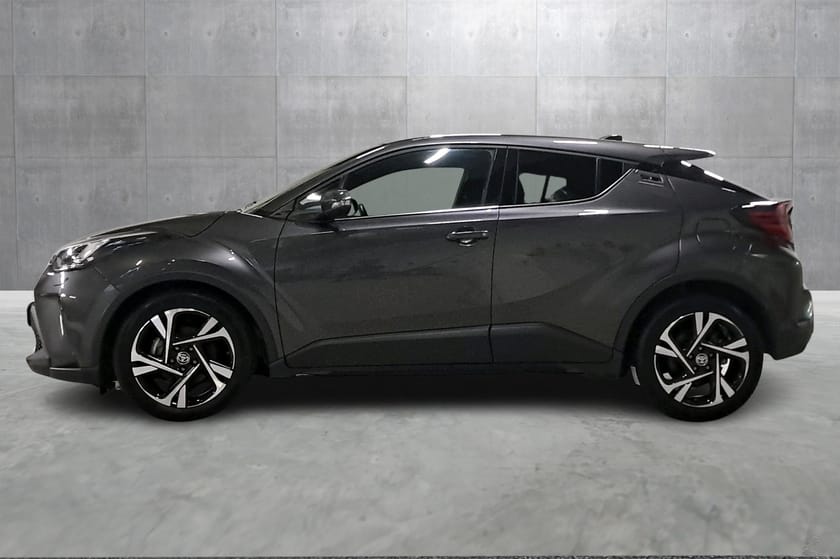 Bilde 2 av Toyota C-HR Hybrid Lounge Tech I Komplett service I Meget velholdt