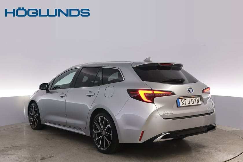 Bild 5 av Toyota Corolla Touring Sports Hybrid Executive JBL NAVI Skinn V-hjul MOMS