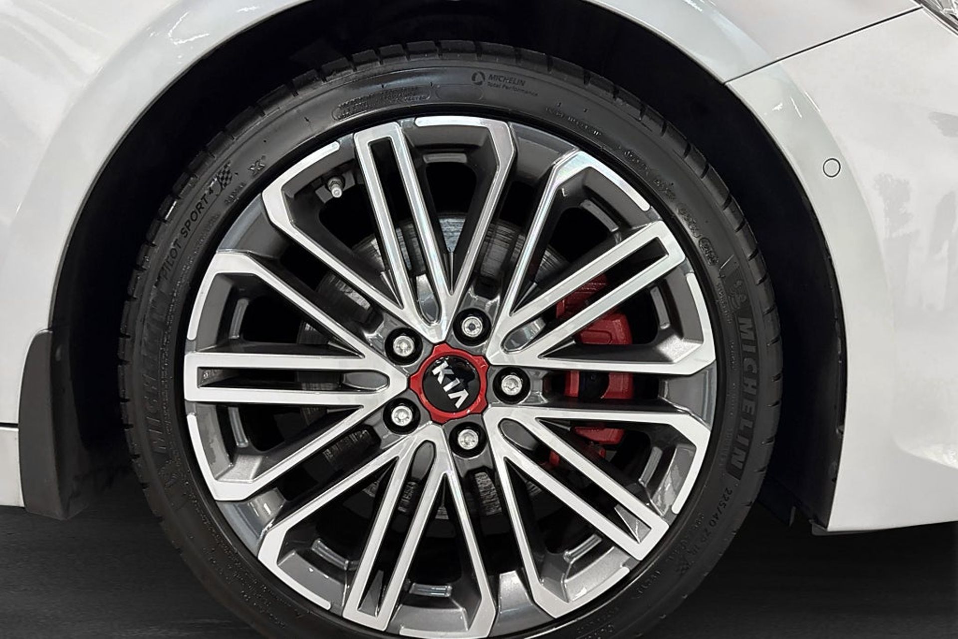 Kia ProCeed GT 1.6 T-GDI PANORAMA 204hk 2020, bild 5/10