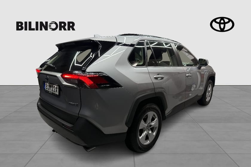 Bild 5 av Toyota RAV4 Hybrid AWD-i 2,5 ELHYBRID E-CVT ACTIVE KOMFORT DRAG V-HJUL