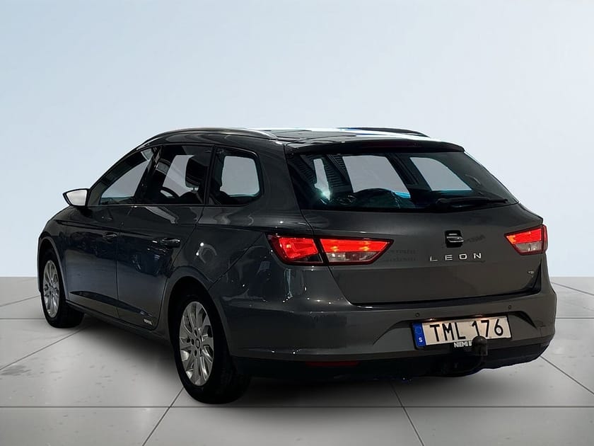 Bild 5 av SEAT Leon ST 1.2 Style Drag Mvärm Panorama Psens Bluetooth S/V-hjul
