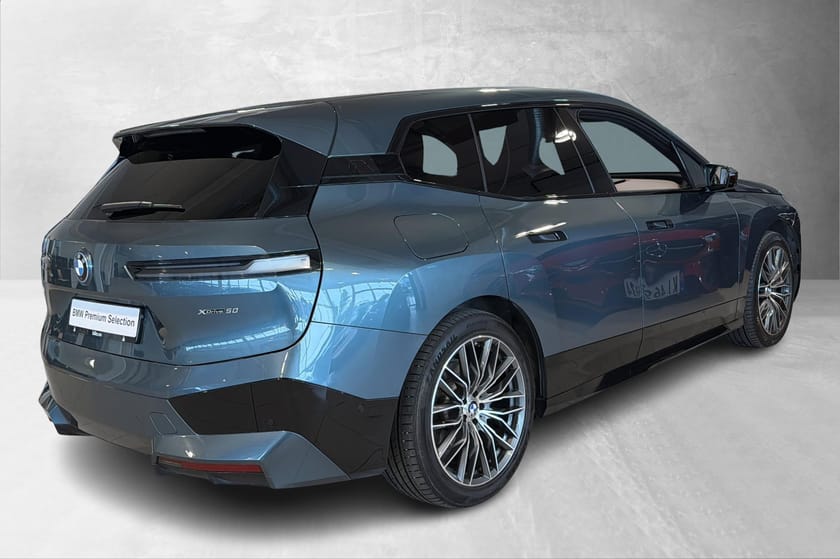 Bilde 2 av BMW iX xDrive50 Harman Pano Krok Multiseter Laserlys