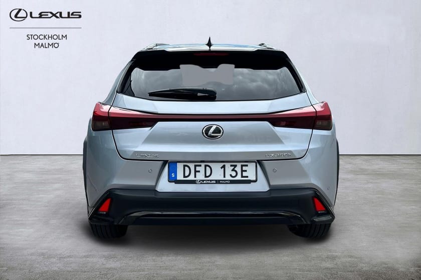 Bild 4 av Lexus UX 250h F Sport Design Keyless Läder Navi B-kamera