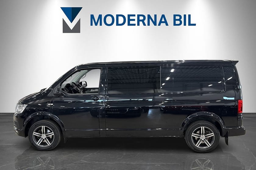 Bild 3 av Volkswagen Transporter Kombi 2.0 TDI 150hk 4M 5-sits Plus L2 Drag D-värm Moms