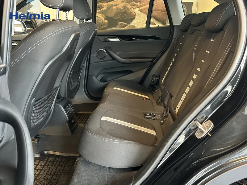 Bild 13 av 20 – BMW X1 xDrive18d Sport line