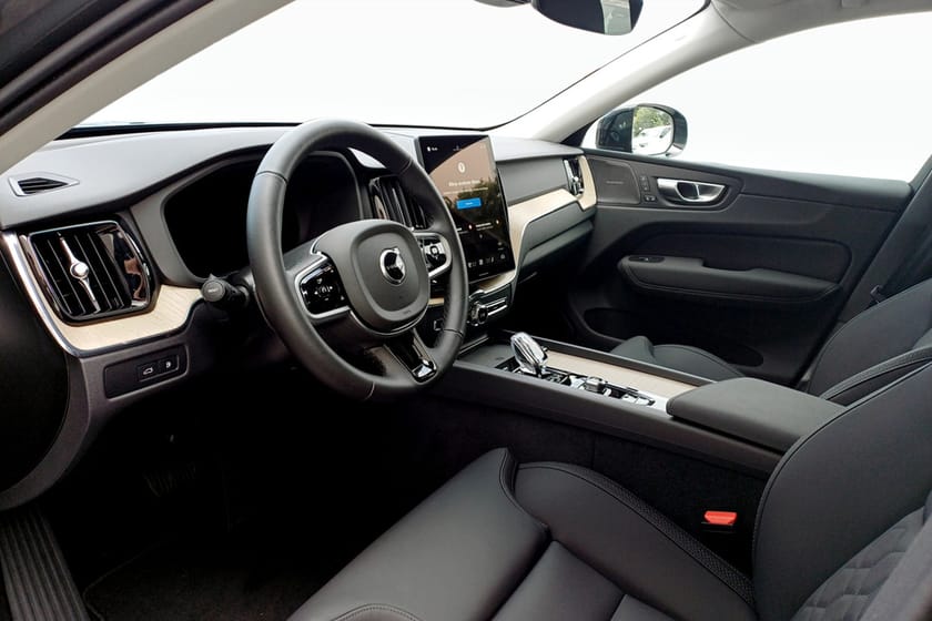 Bild 5 av Volvo XC60 T6 Plus Dark Nordic Edition