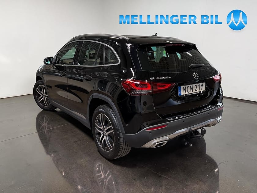 Bild 4 av Mercedes-Benz GLA 250 e 8G-DCT Automat Progressive Line Eu6 Navi Drag