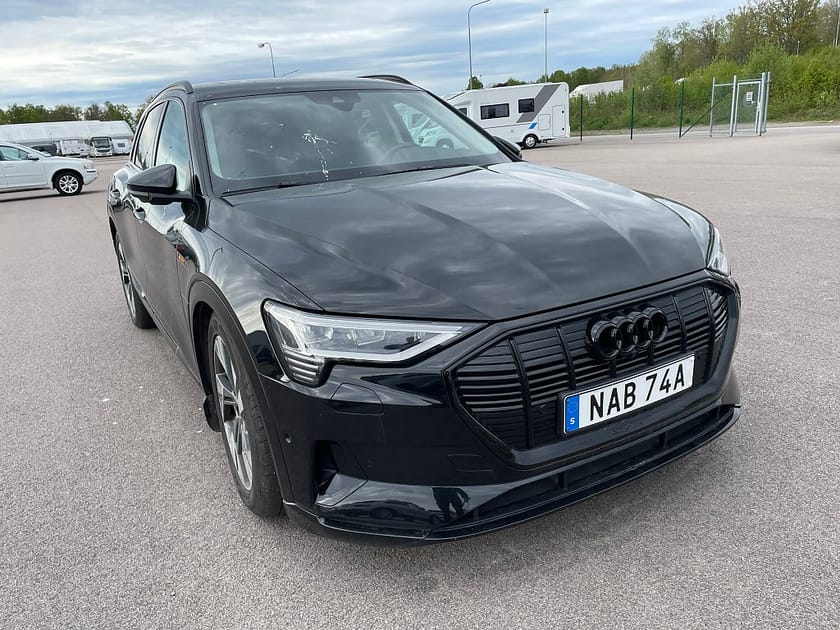 Bild 2 av Audi e-tron 55 quattro 408HK 4x4 Läder Panorama