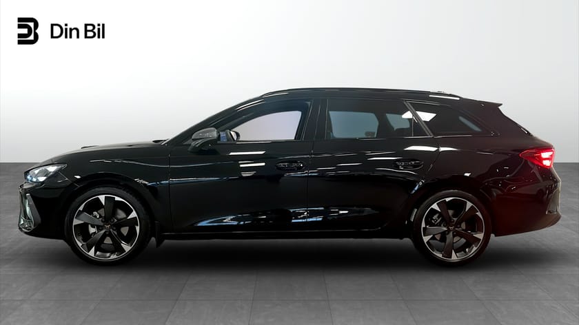 Bild 2 av CUPRA Leon Sportstourer / 1.5 eTSI / 150 hk / DSG7 Mildhybrid
