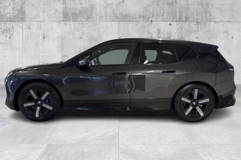 Bilde 2 av BMW iX xDrive40 Fully Charged/Laser/Krok/Massasje/H&K/Pano++