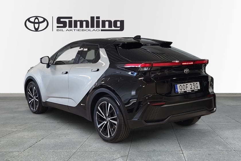 Bild 3 av Toyota C-HR Hybrid AWD-i 2,0 Executive Premiere Edt / Drag / Vinterhjul
