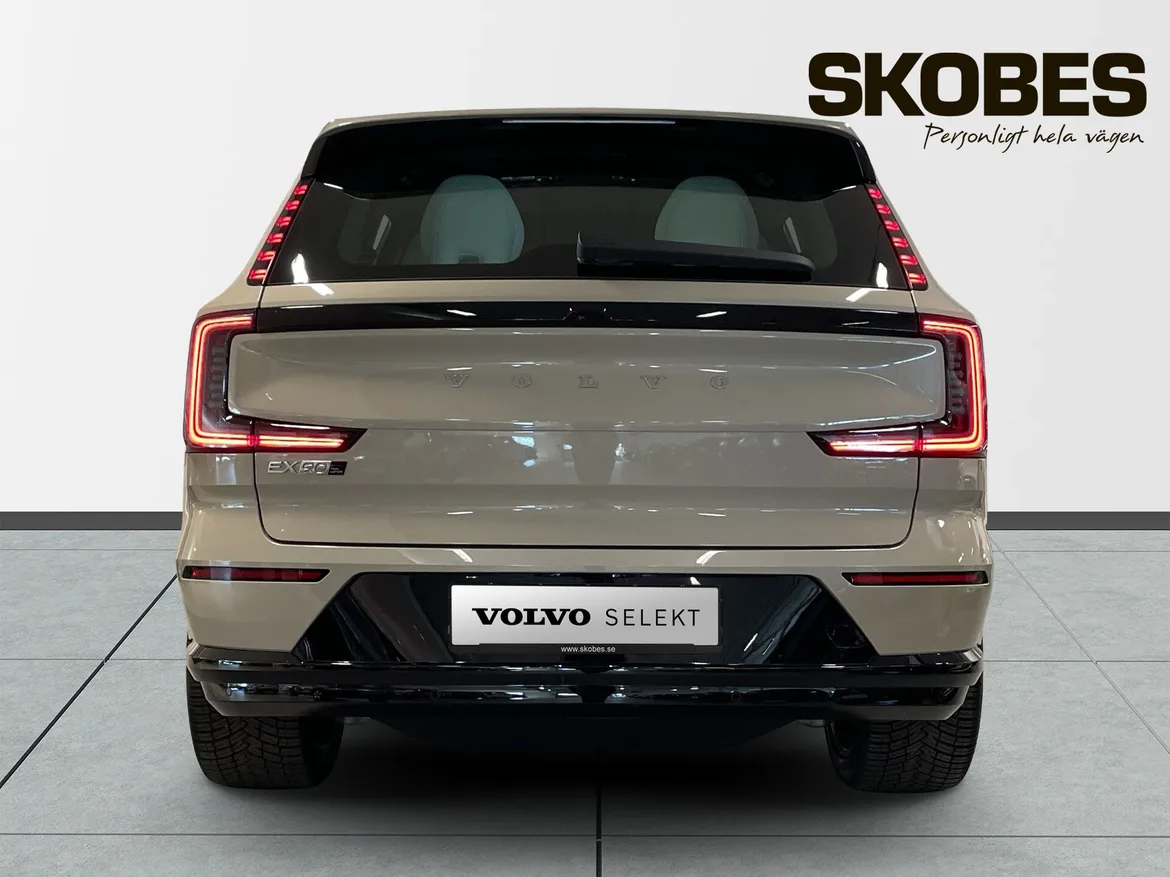 Volvo EX90