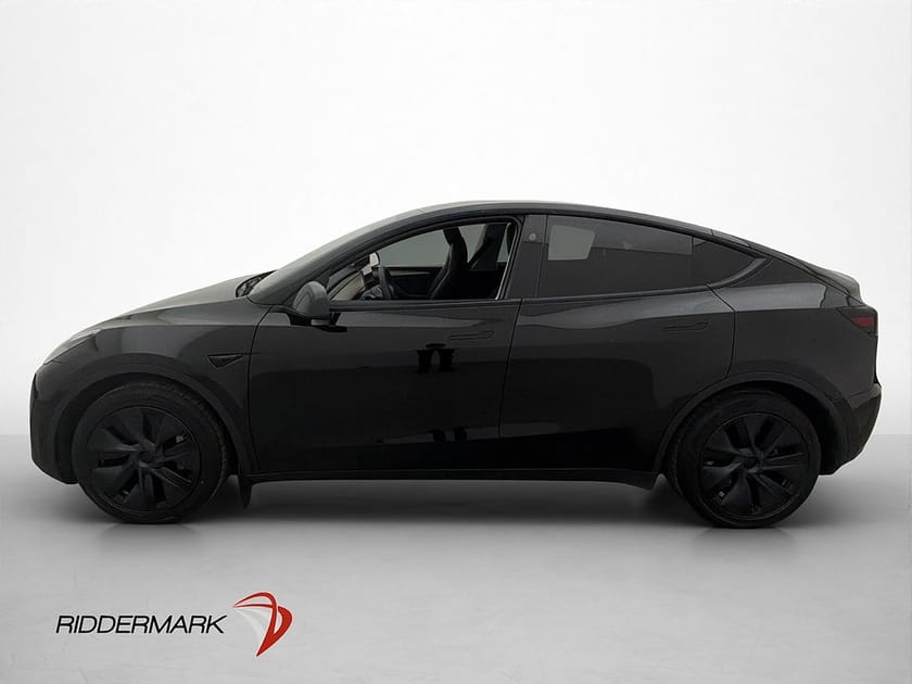 Bild 5 av Tesla Model Y Long Range AWD 514hk Pano Adp-fart Kamera