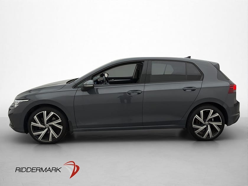 Bild 5 av Volkswagen Golf eTSI 150hk Cockpit Värm Kamera Massage Drag